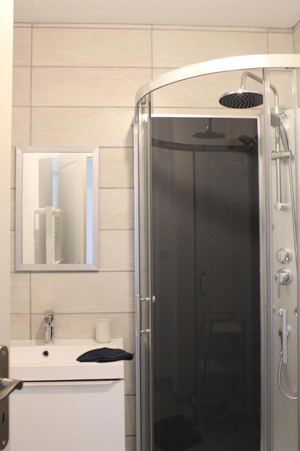 Gite Lou, Gite Famille Et Bien Etre Avec Jacuzzi Fontenay-le-Comte Exterior foto